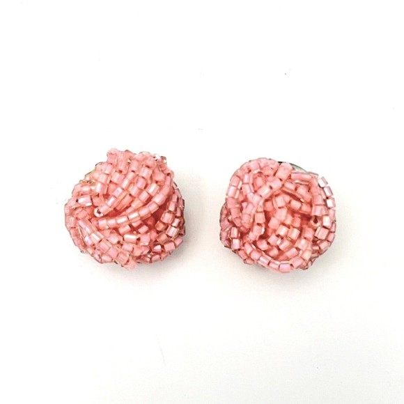 Vintage Womens Beaded Chunky Cluster Clip On Statement Earrings Pink - Picture 2 of 6